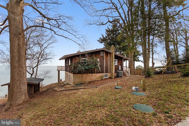 Building Photo - 418 Point Mary Cir