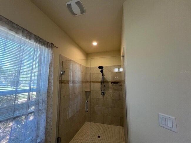 Building Photo - 6 Sea Shark Path