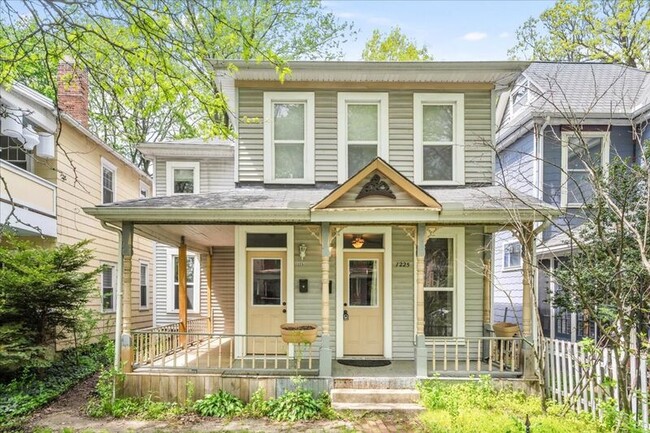 Primary Photo - 1225 Harrison Ave