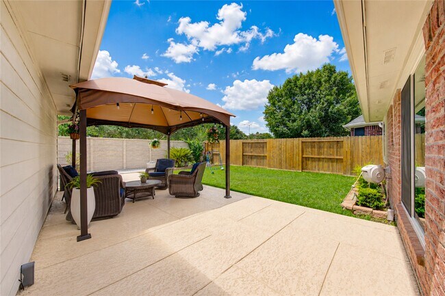 Building Photo - 14323 Rosehill Estates Ln