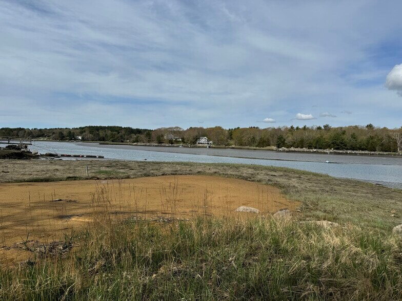 Building Photo - 6 Stanwood Pt