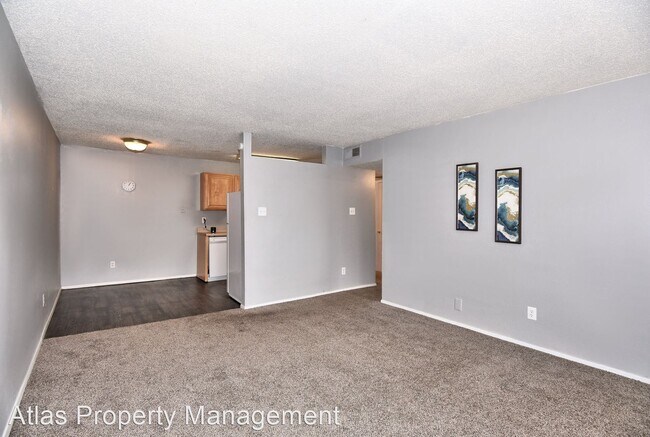 Building Photo - 9730 E 33rd St