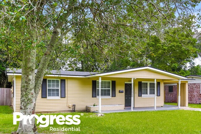 Building Photo - 6227 Pine Summit Dr