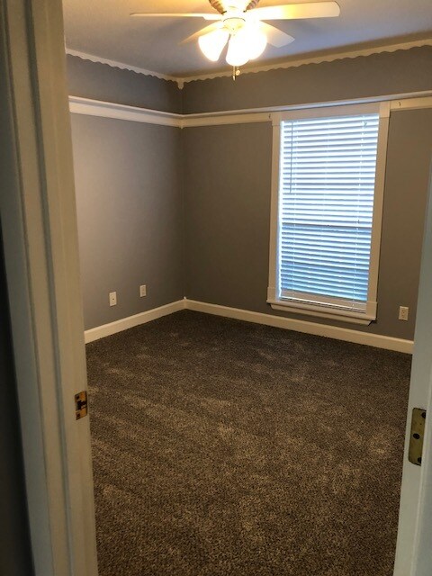 Building Photo - 25 Woodgate Dr