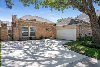 Building Photo - 11743 Wickhollow Ln