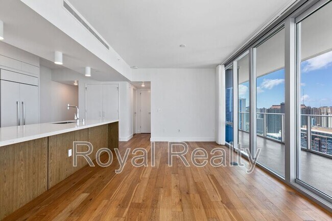 Building Photo - 629 Ke’eaumoku St