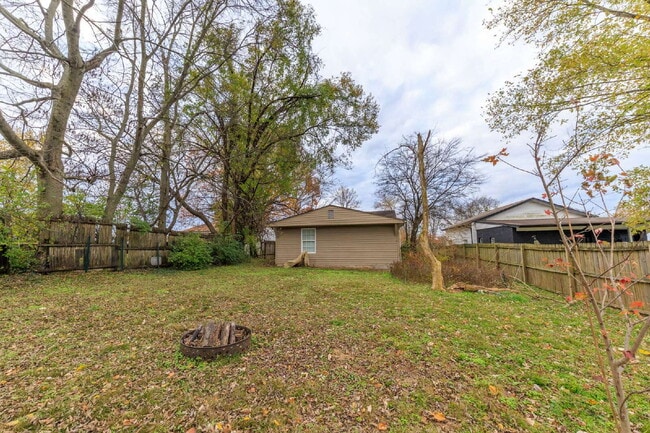 Building Photo - Quaint East Nashville Home for Lease w/ Month-to-Month Lease Options!