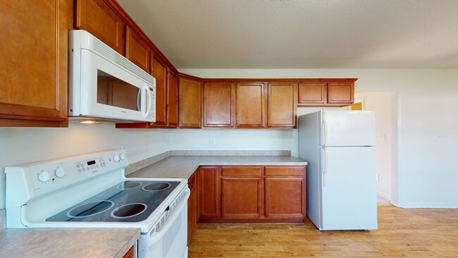 Building Photo - 216 Smallwood Rd