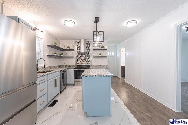 Building Photo - 2318 W Heron Dr