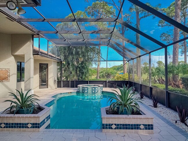 Building Photo - 8060 Kiawah Trce