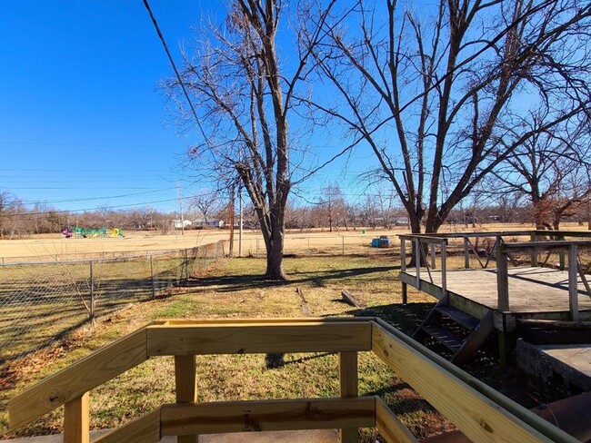 Building Photo - 3512 N Holman Ct