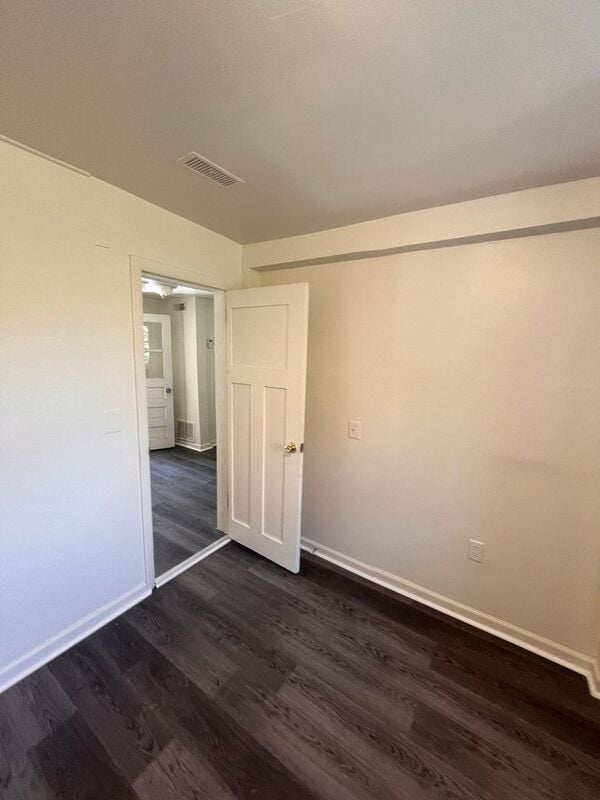 Building Photo - 107 E 33rd St