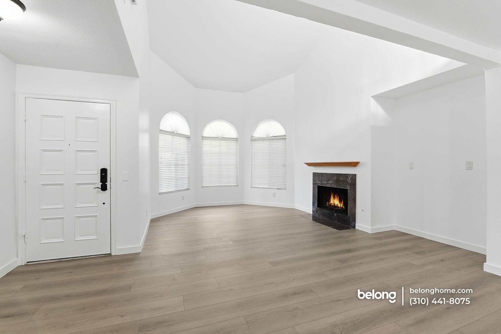 Building Photo - 29016 Lillyglen Dr