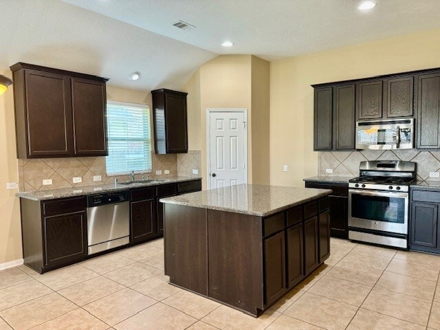 Building Photo - 21914 Cascade Hollow Ln