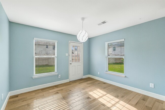 Building Photo - 6310 Macquarie Dr