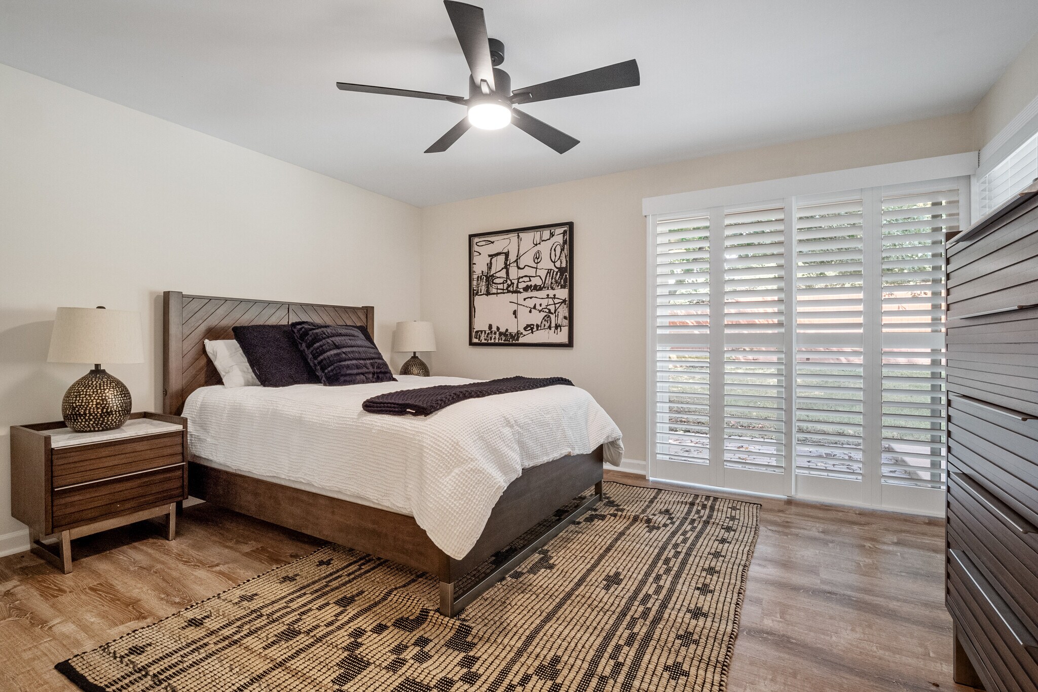 Building Photo - 1653 Pepperwood Dr