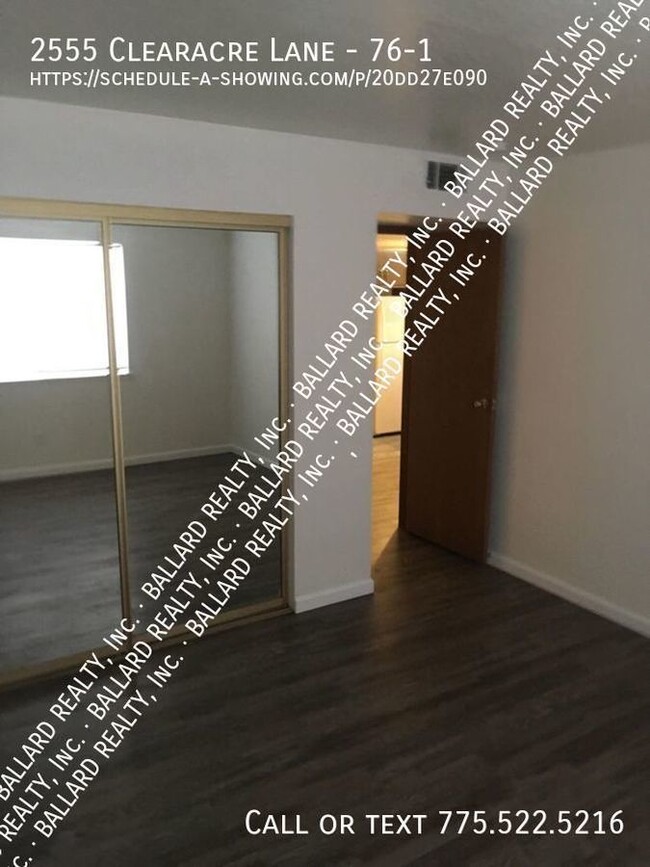 Building Photo - One bedroom, One bath downstairs condo wit...