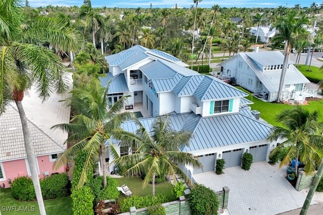 Building Photo - 160 Broad Ave S