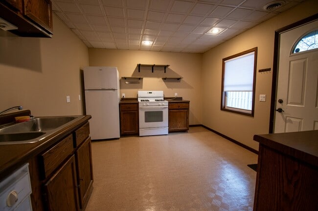 Building Photo - 1117 N Washington Ave