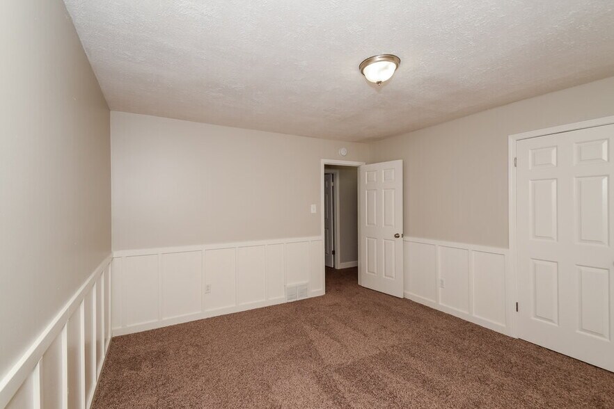 Building Photo - 120 Shelley Renee Ln