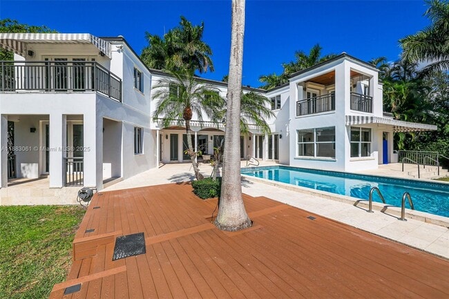 Building Photo - 184 Paloma Dr