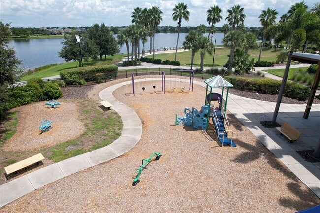 Building Photo - 6123 Voyagers Pl