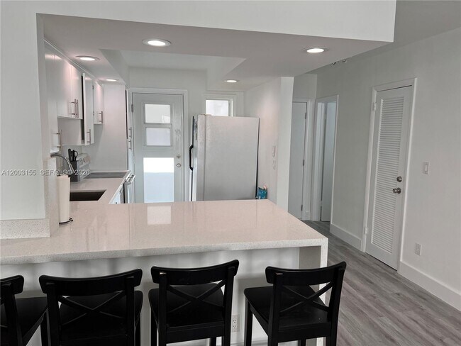 Building Photo - 240 Galen Dr