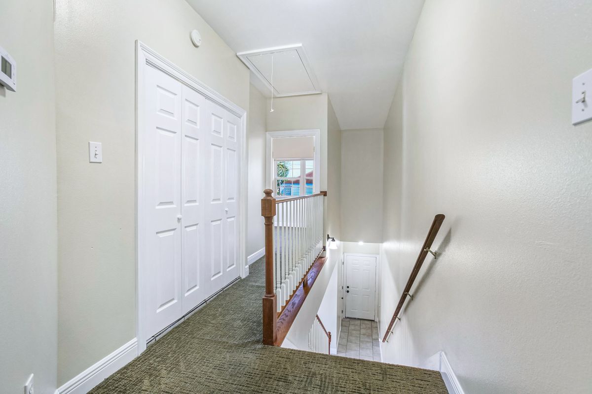 Building Photo - 4317 Downs St