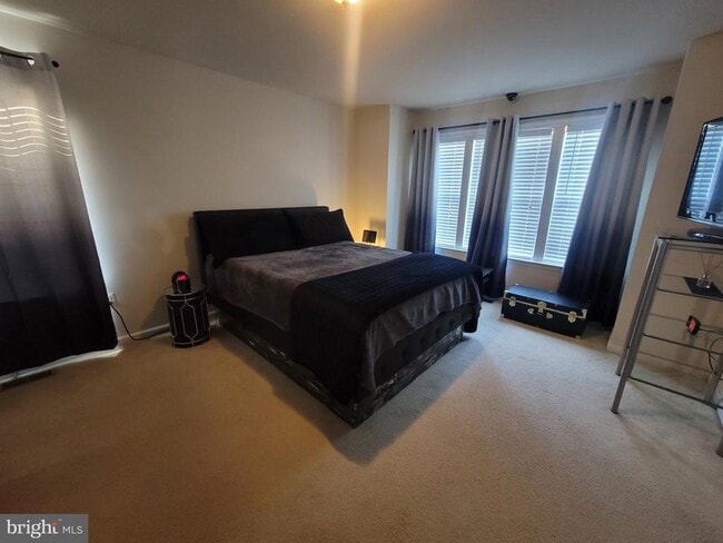 Building Photo - 20928 Houseman Terrace