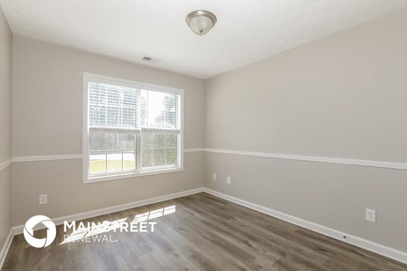 Building Photo - 125 Waters Edge Dr