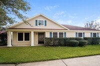 Building Photo - 6346 Hall Pond Ct