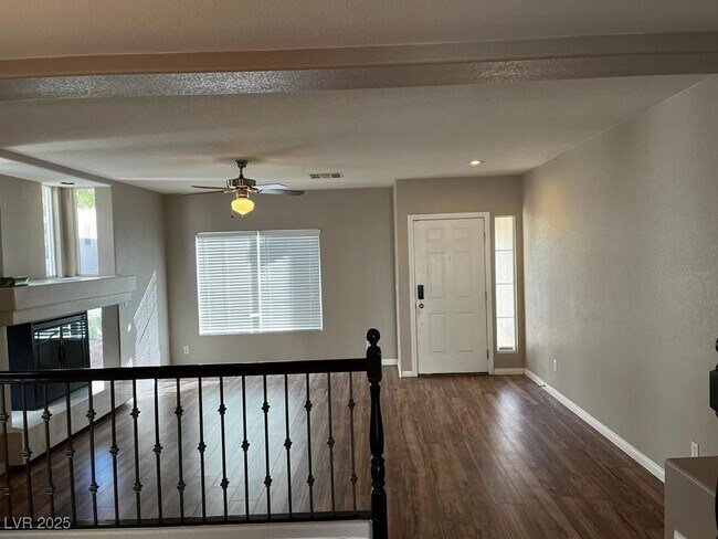 Building Photo - 1026 E Sonoran Hope Ave