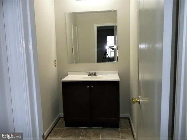 Building Photo - 13756 Flowing Brook Ct