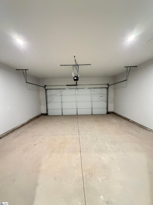 Building Photo - 139 Gervais Cir