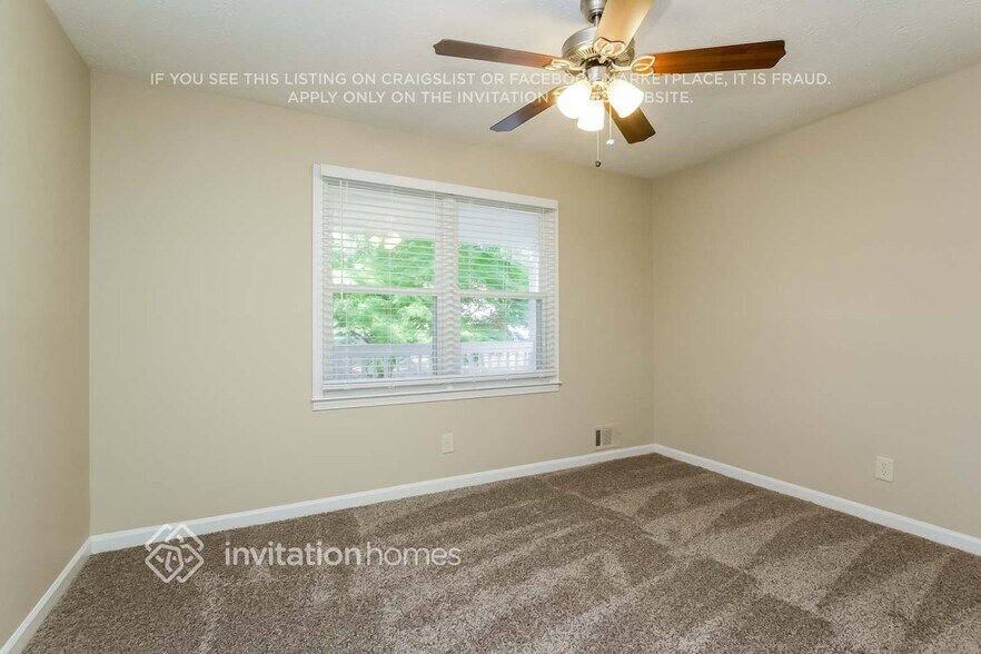 Building Photo - 325 Hill Crest Cir