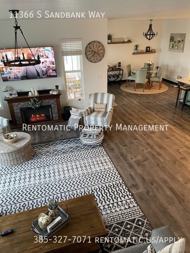 Building Photo - 11366 Sandbank Way