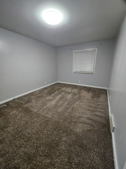 Building Photo - 72 Wilbury Pl