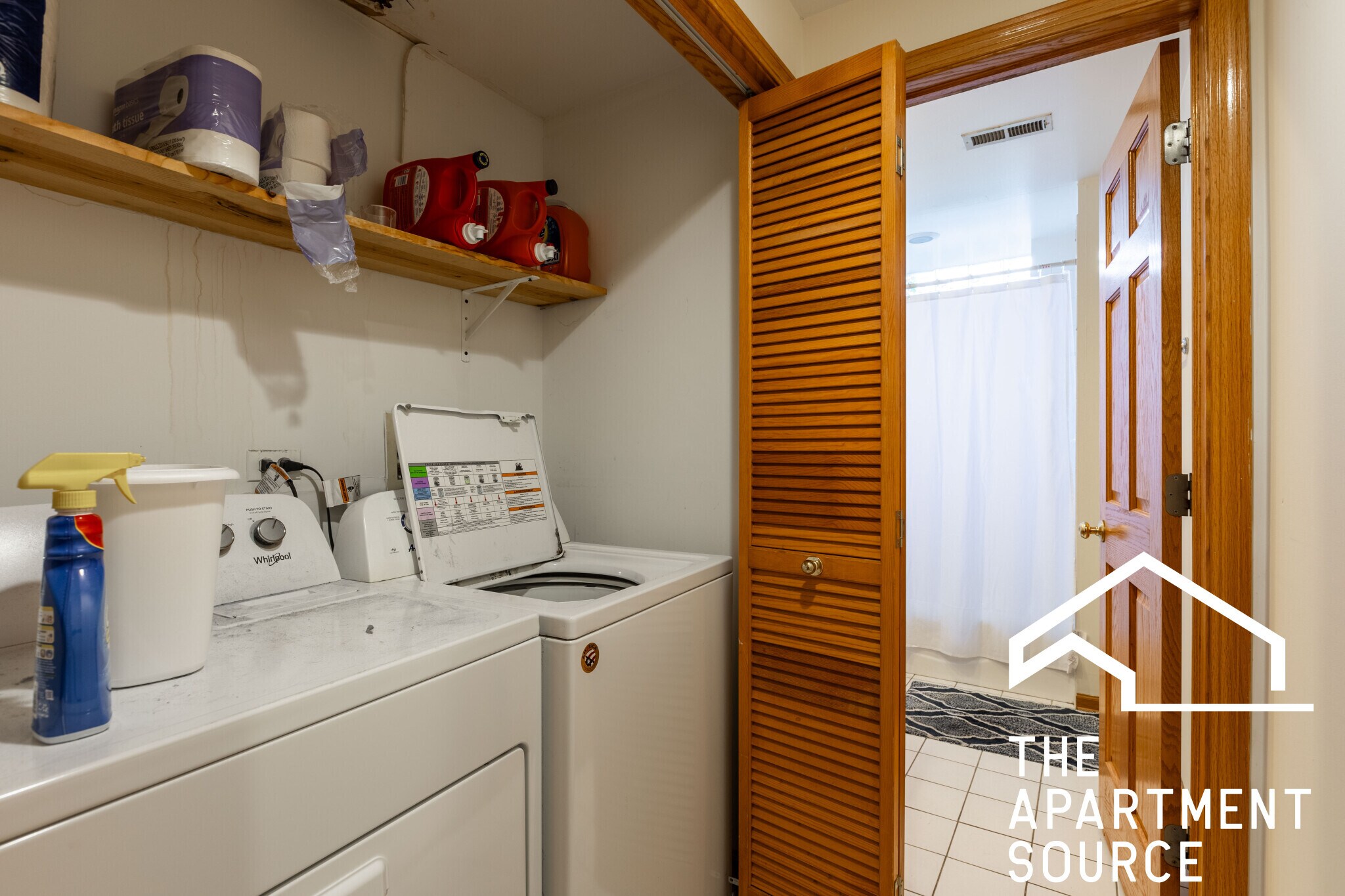 Building Photo - 2743 N Southport Ave