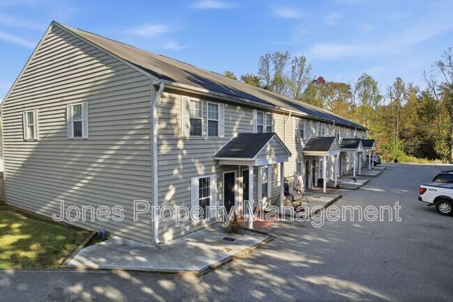 Building Photo - 322 N Key St