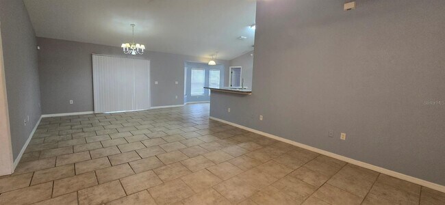 Building Photo - 11 Hemlock Court Pass