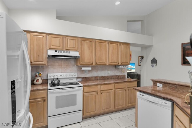 Building Photo - 443 Dundee Ct