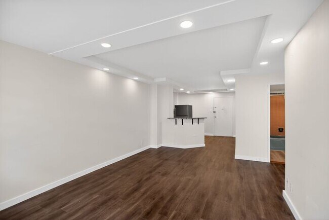 Building Photo - 2401 H St NW