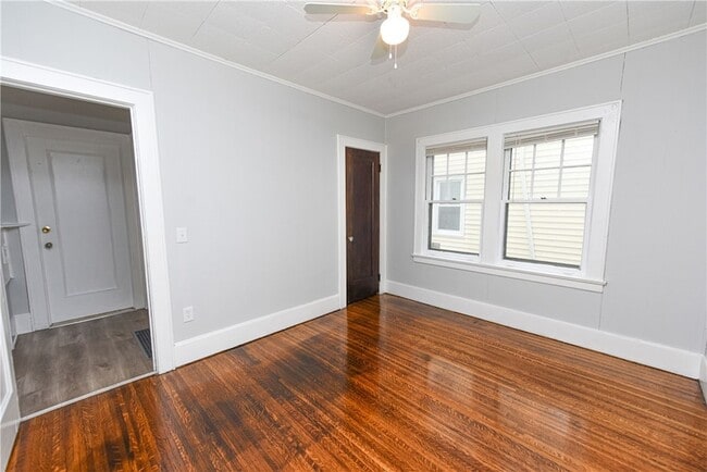 Building Photo - 200 Elmdorf Ave