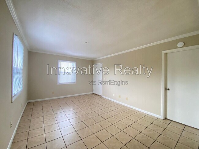 Building Photo - 5117 Curry Ford Rd