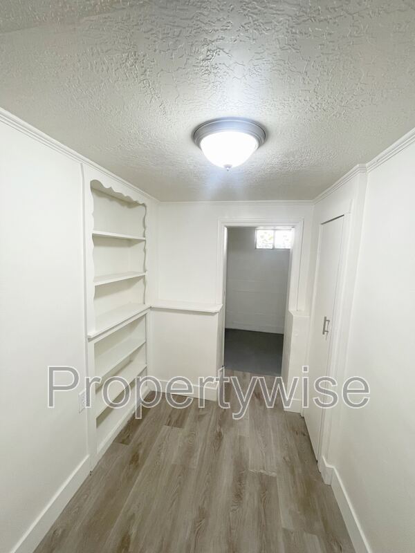 Building Photo - 763 E Scott Ave