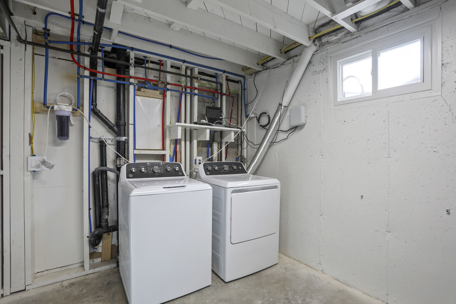 Laundry Room with Washer/Dryer Units - 8063 Wyandot St