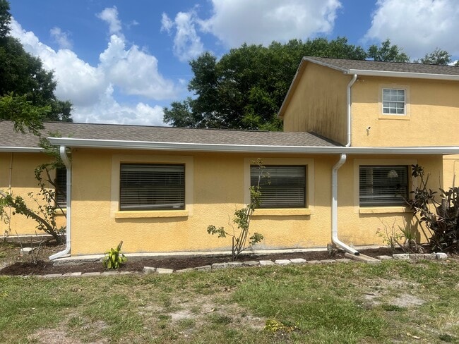 Building Photo - 9601 N Rome Ave