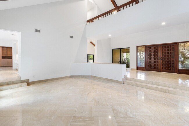 Building Photo - 4140 Sanctuary Ln