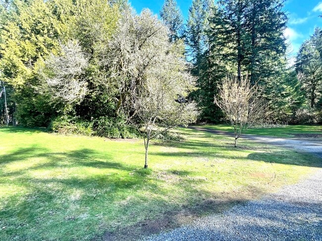 Building Photo - Nestled Away In Gig Harbor: A 3 Bedroom wi...