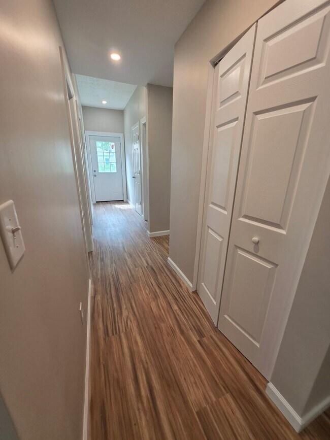 Building Photo - 2891 NY-444